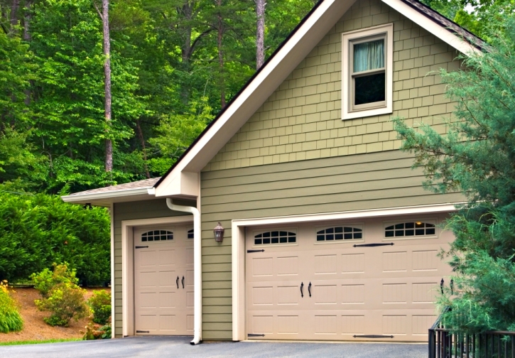 Custom Garage